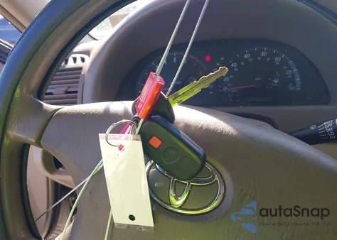 2003 Toyota Camry Le V6 from USA, damaged, VIN 4T1BF30K33U557973